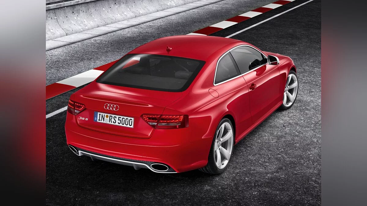Audi RS5 / جي تي إيه 4