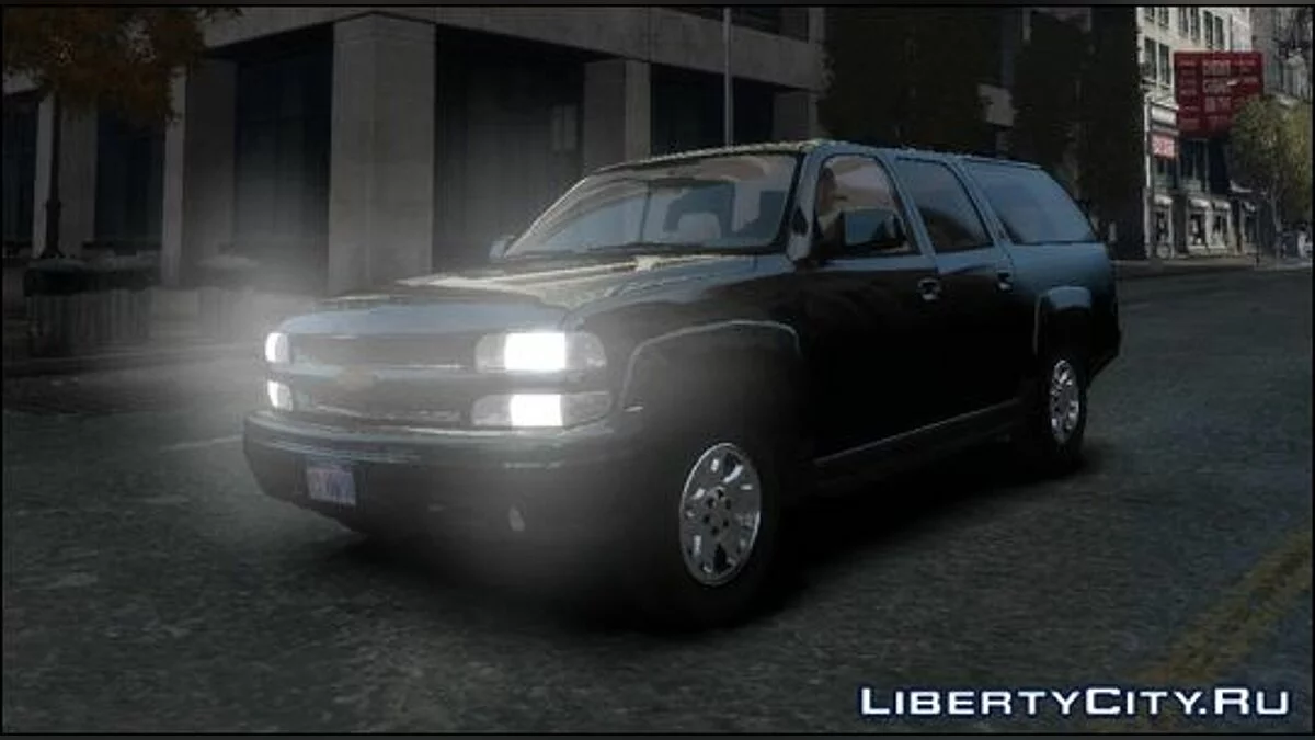 2003 Chevrolet Suburban Z71 / جي تي إيه 4