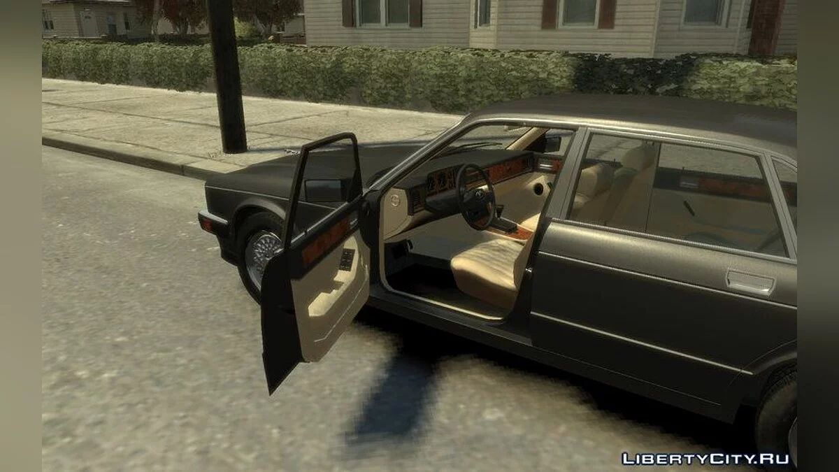 1990 Jaguar XJ6 / GTA 4