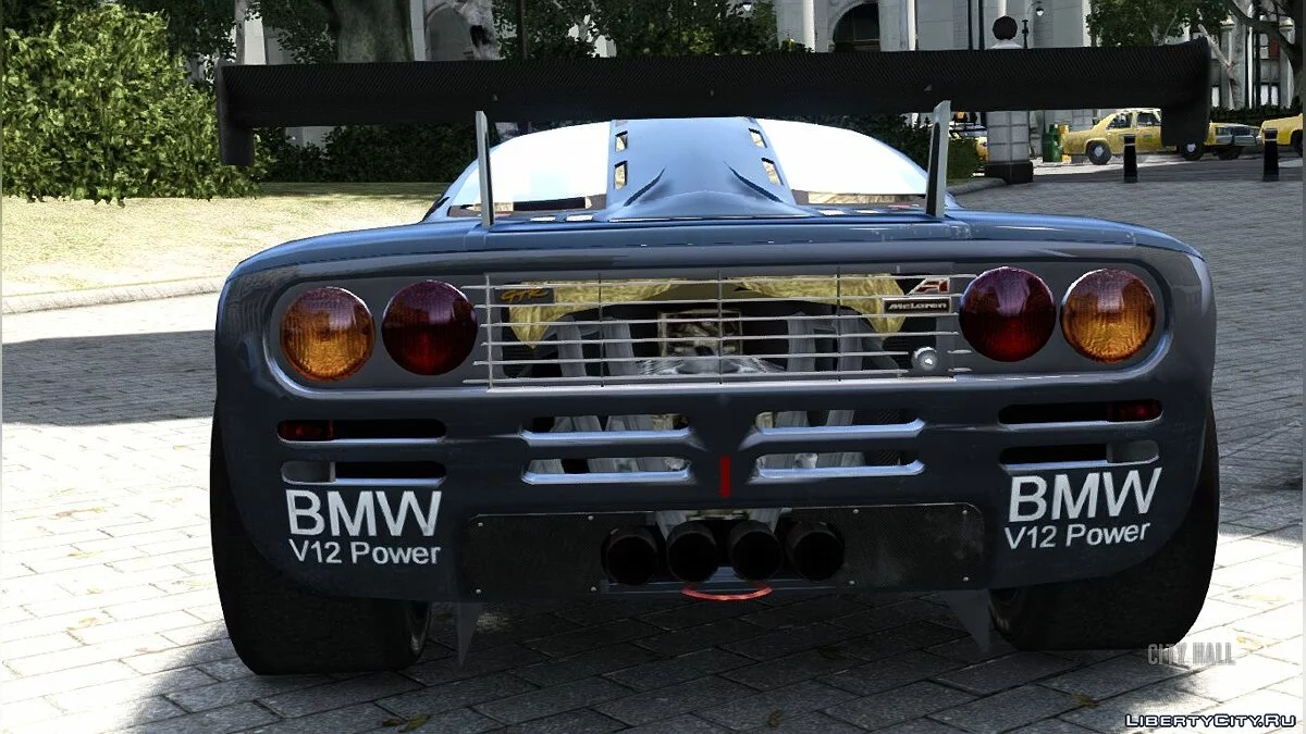 McLaren F1 GTR / GTA 4