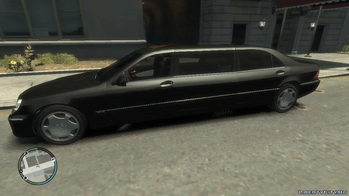 مرسيدس-بنز W220 S600 بولمان / جي تي إيه 4