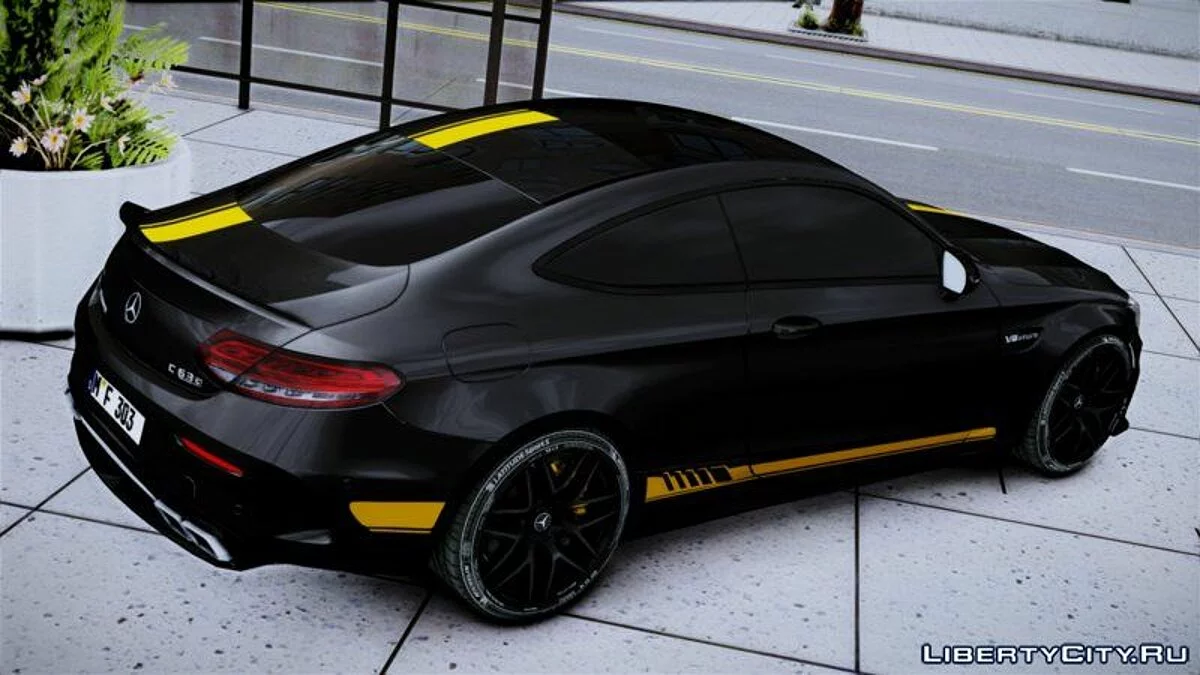 مرسيدس بنز C63 S AMG / جي تي إيه 4