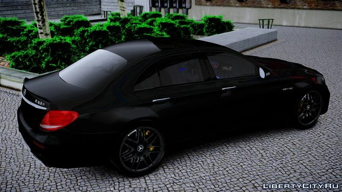 مرسيدس بنز E63 W213 AMG / جي تي إيه 4