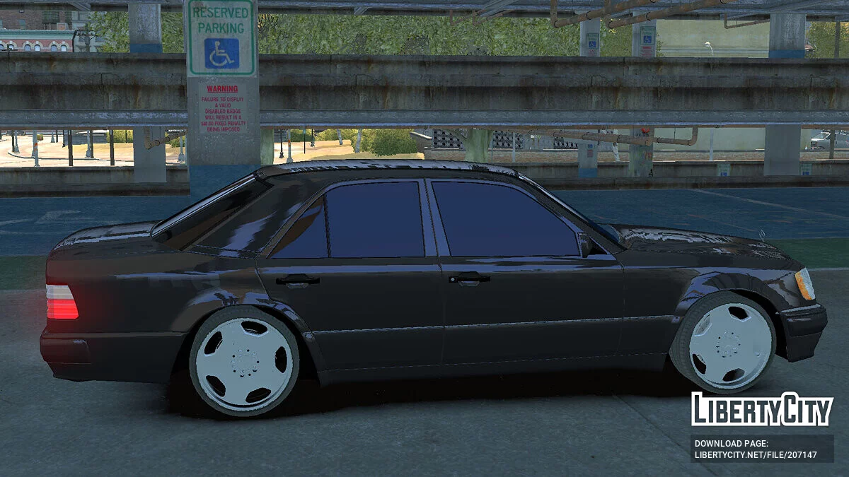Mercedes-Benz E500 AMG / GTA 4