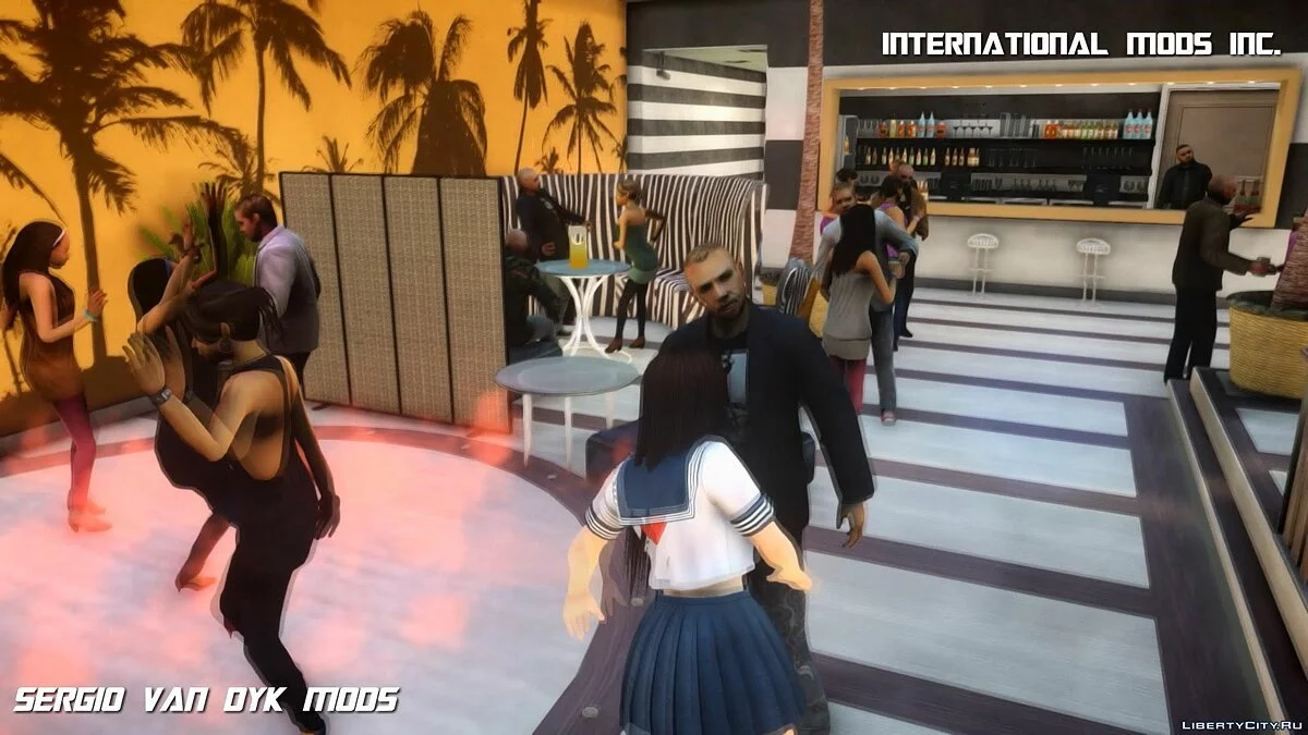 Kokoro en uniforme scolaire / GTA 4