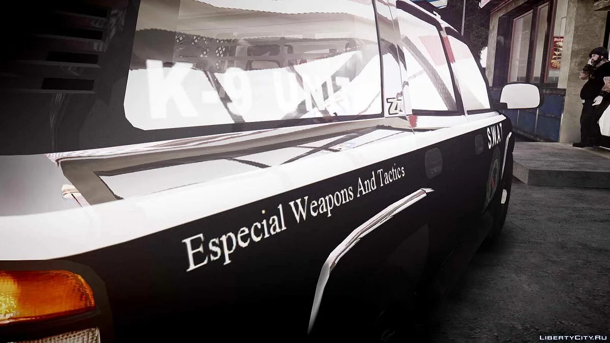 Polizei Chevrolet TAHOE Z71 (SWAT) / GTA 4