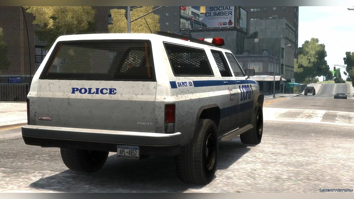 德克拉斯警察巡逻车 / GTA 4