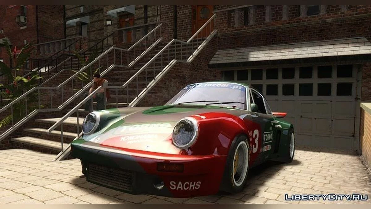 Porsche 911 RSR 3.3 / GTA 4