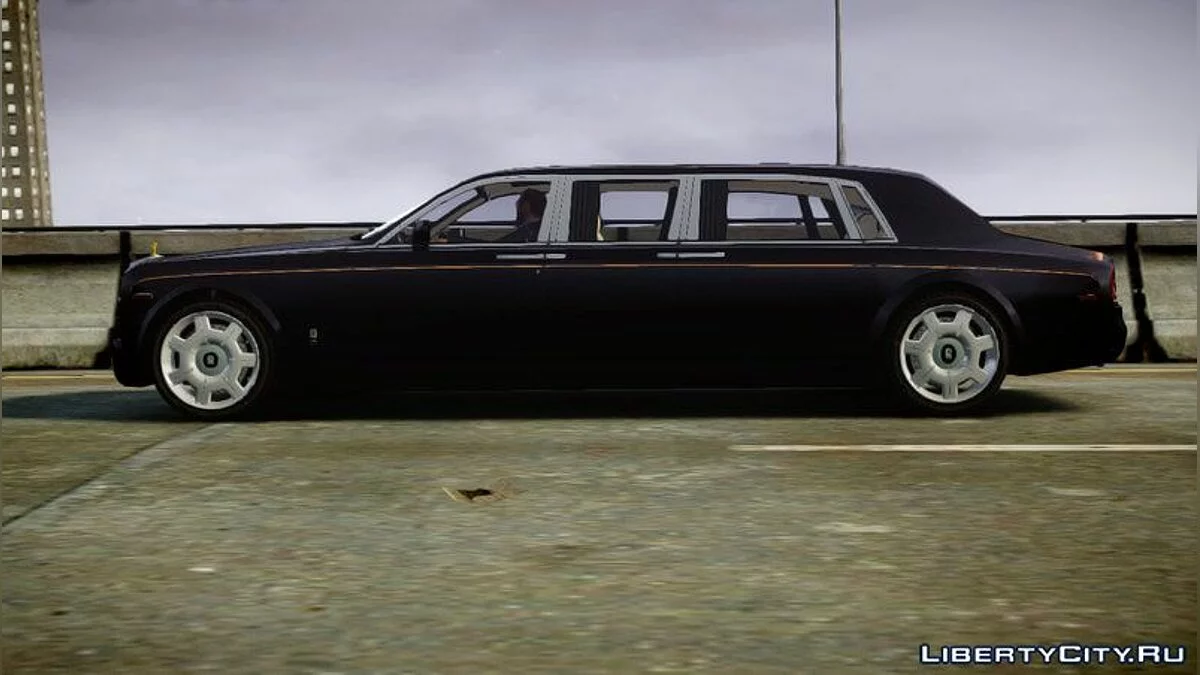 Rolls-Royce Phantom LWB V2.0 / GTA 4