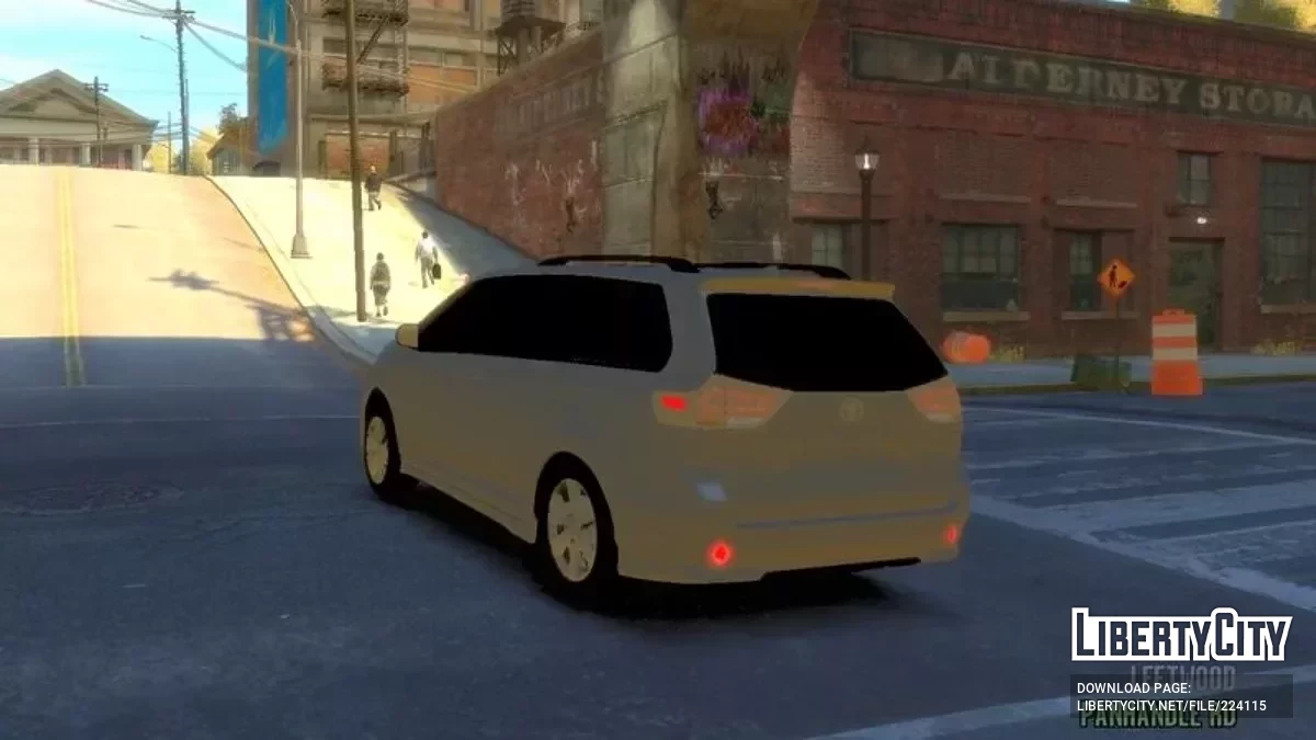 2011 Toyota Sienna SE / GTA 4