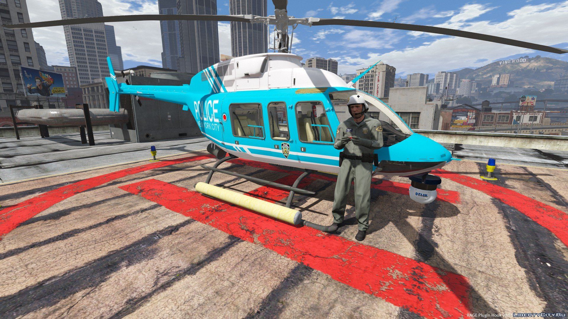 Where are all the helicopters in gta 5 фото 17