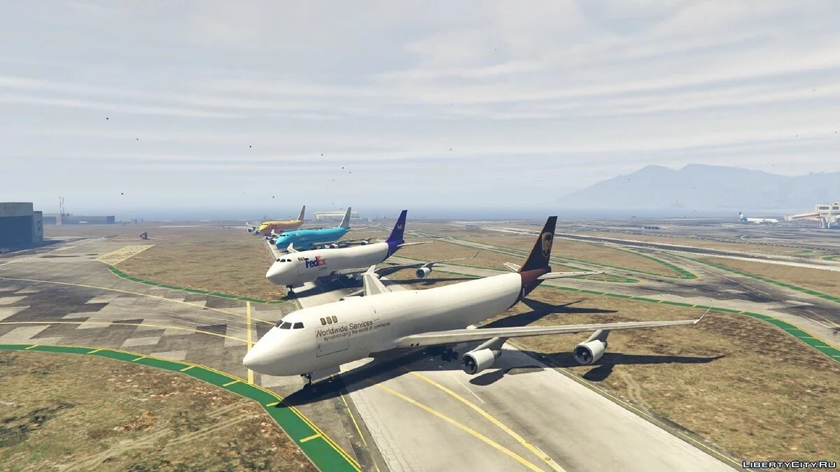 Realistic Cargo Airline Textures 1.2 / GTA 5