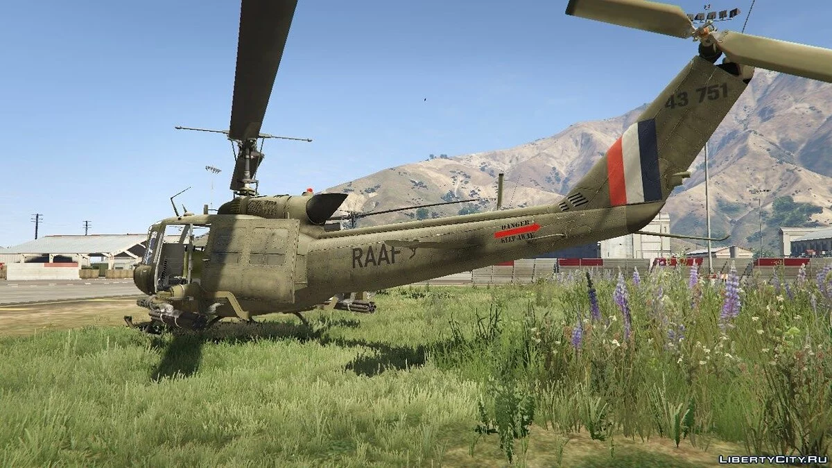 UH-1 - Angkatan Udara Kerajaan Australia / GTA 5