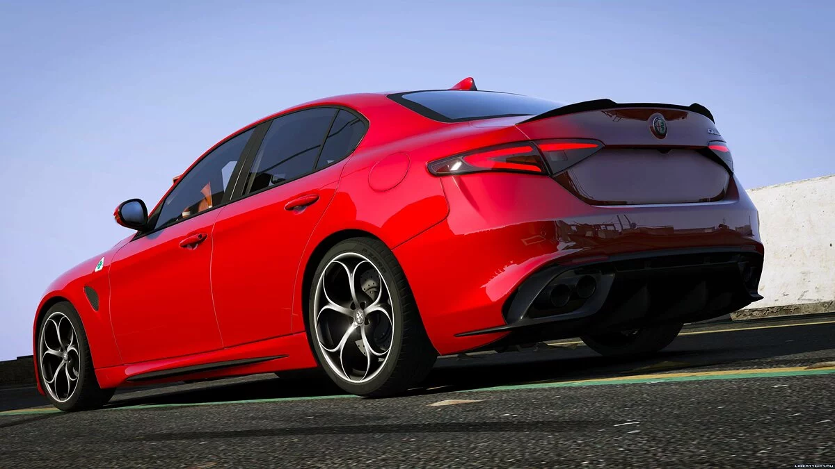 2017 Alfa Romeo Giulia QV 1.0 / GTA 5