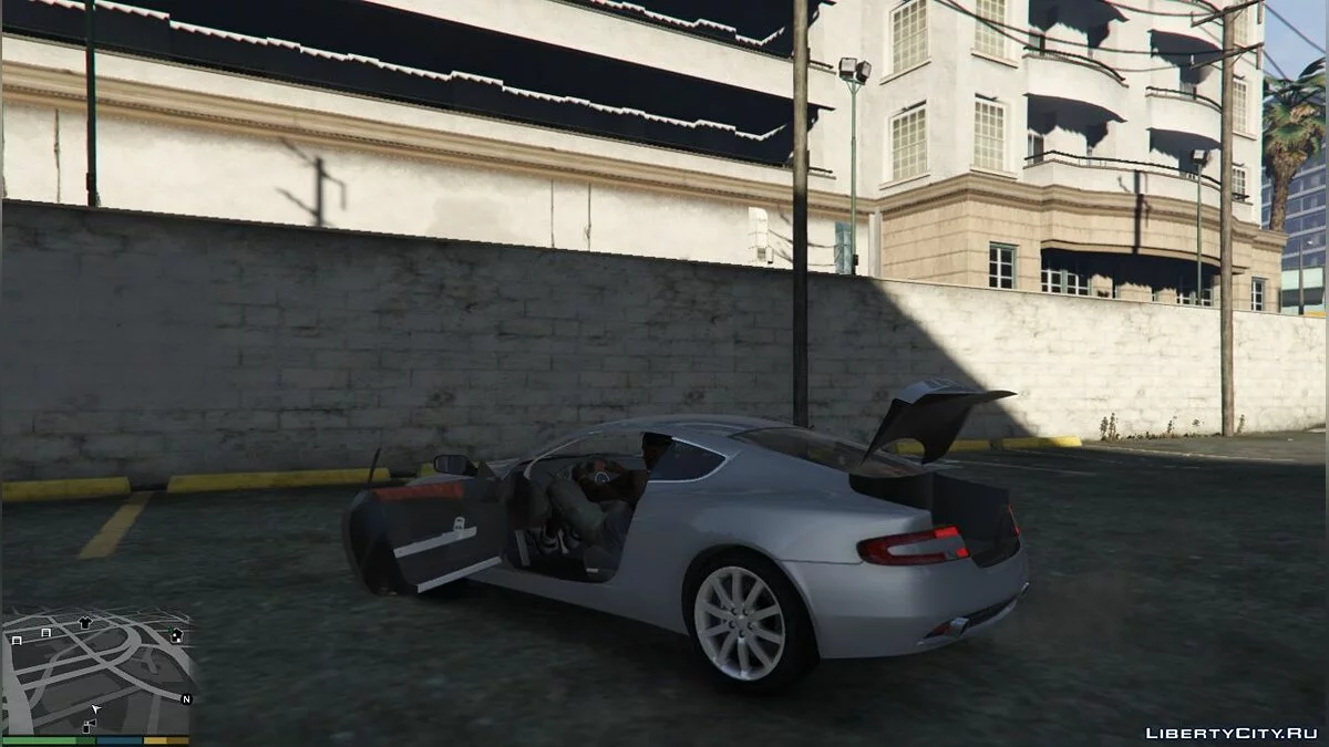 Aston Martin DB9 2005 v1.0 / GTA 5