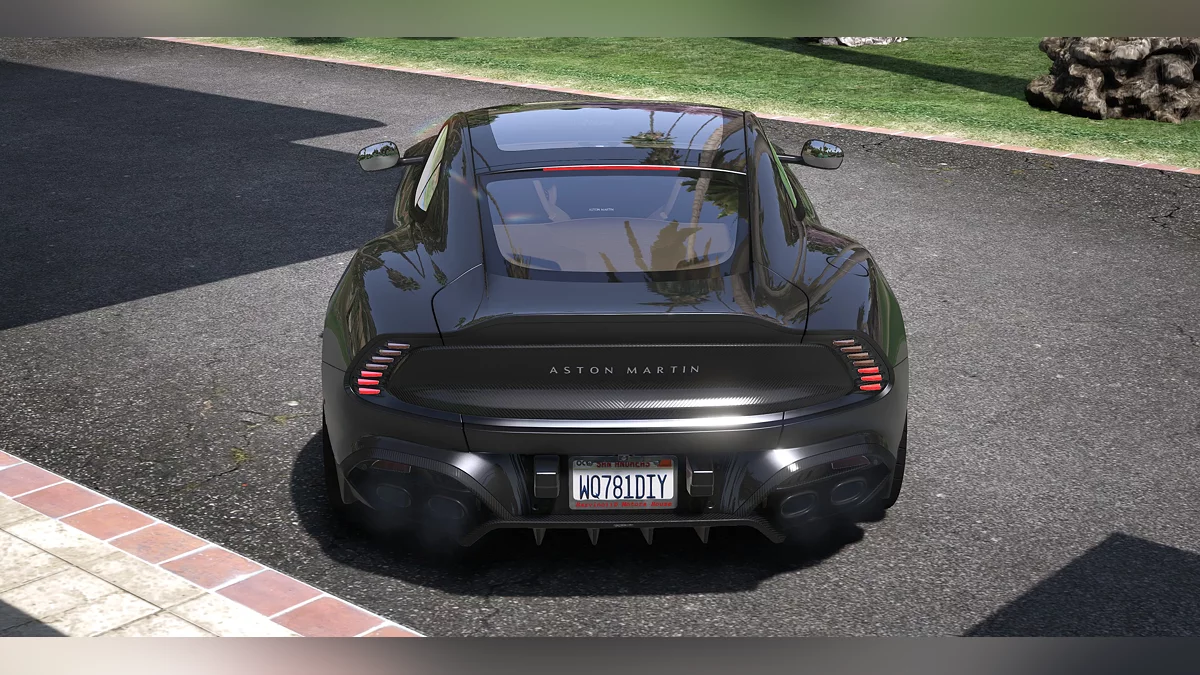Aston Martin Vanquish 2025 v2 / GTA 5