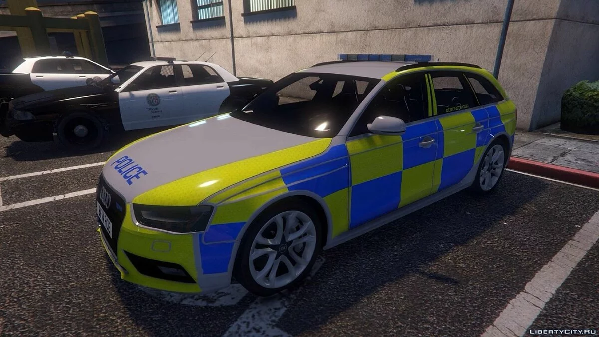 Audi A4 Avant 2013(Поліцейська) / GTA 5