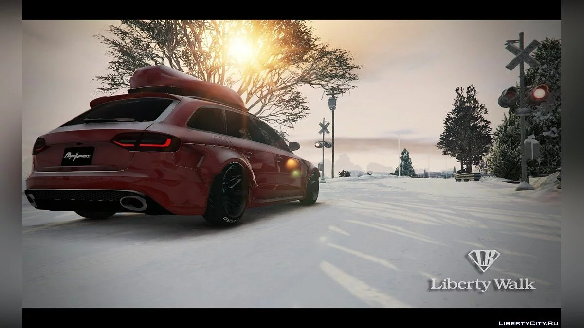 أودي RS4 أفانت [ليبرتي ووك] / جي تي أي 5