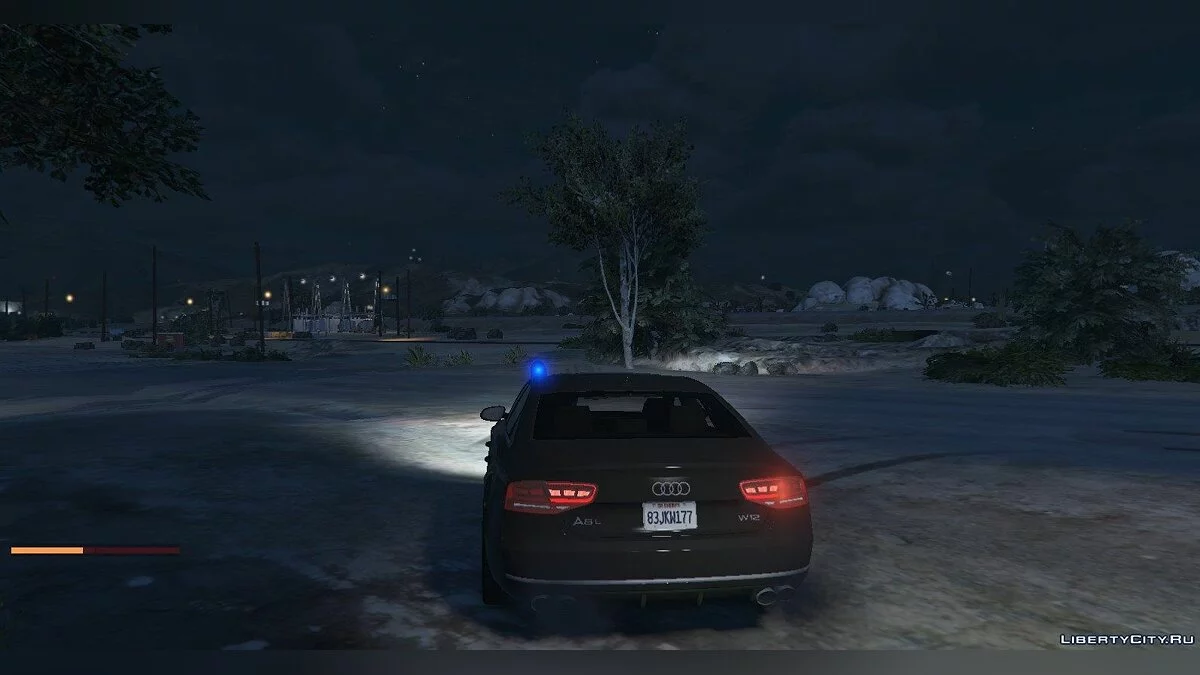 Audi A8 with Siren / GTA 5