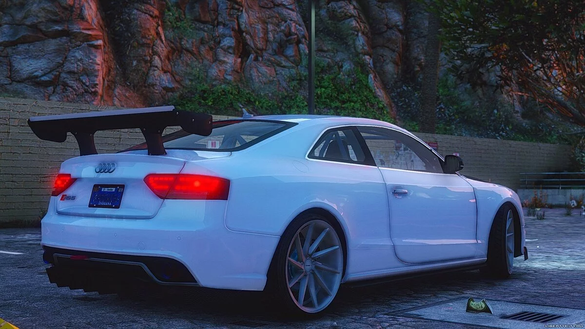 Audi RS5 Coupé [Add-On] / GTA 5