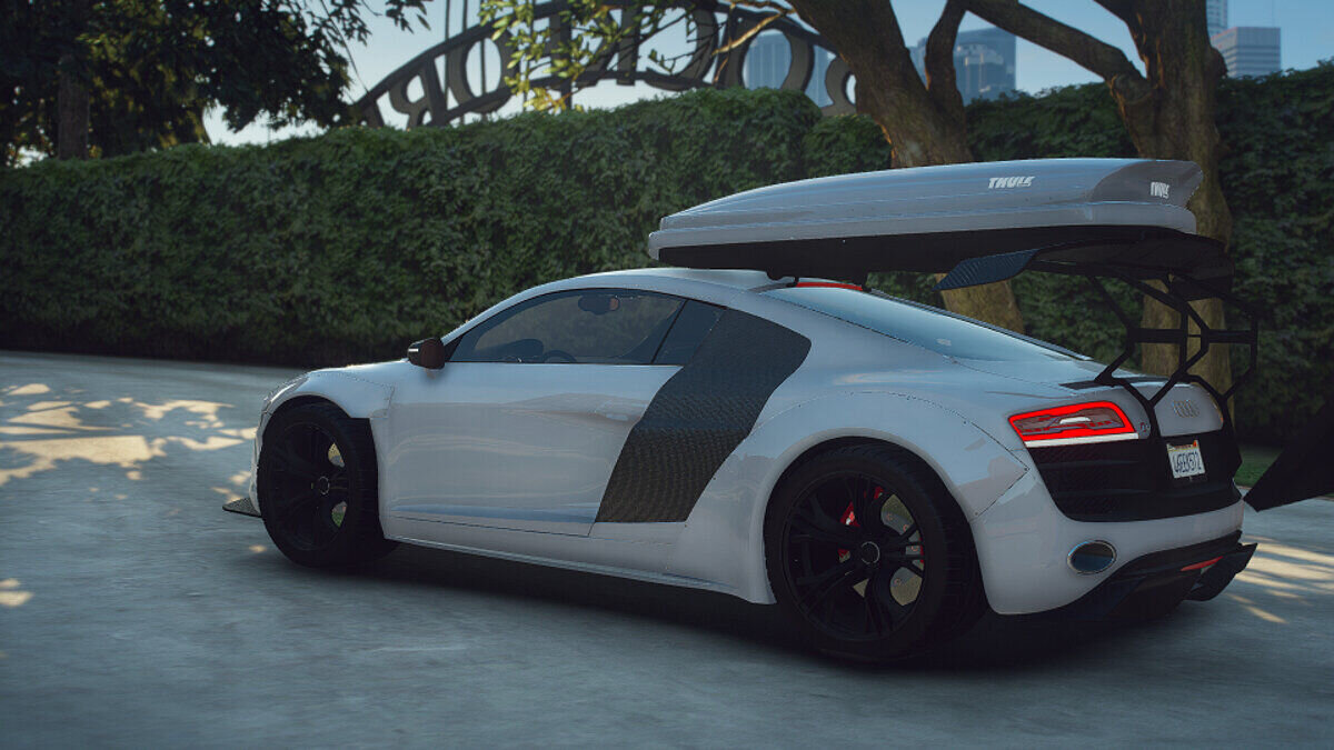 Download Audi R8 Coupe V10 plus 5.2 FSI Quattro 13 v1.0 for GTA 5