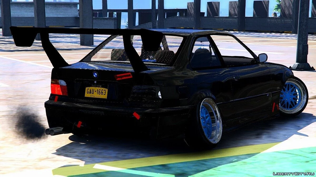 宝马M3 E36漂移导弹1.0 / GTA 5