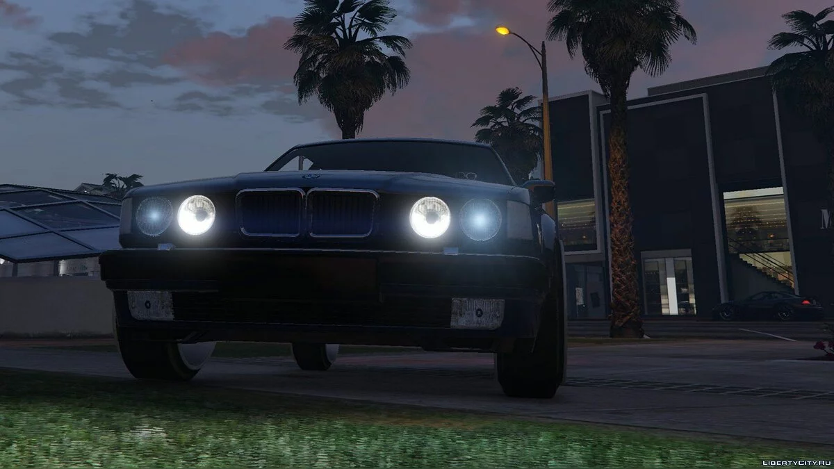 BMW 7 Series (E32) 4.1 / GTA 5