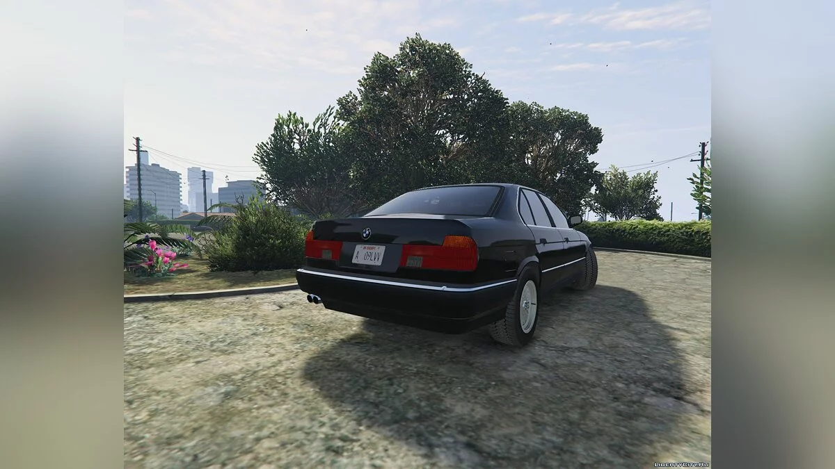 BMW 7-er E32 [Додаток Замінити] 1.1 / GTA 5