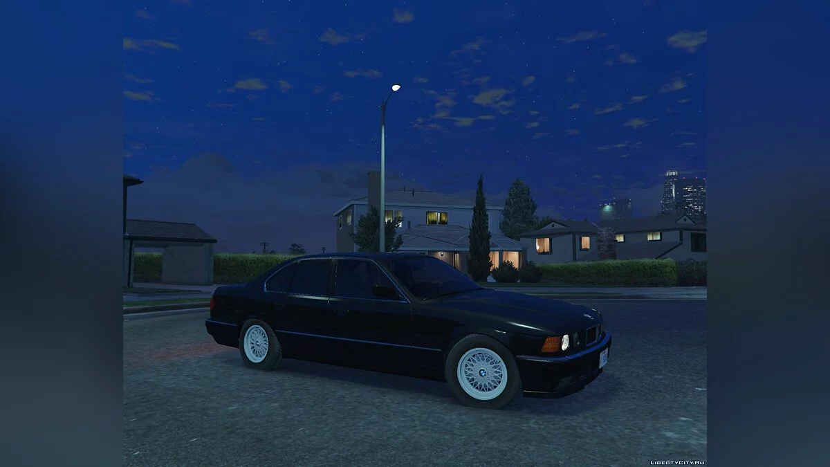 宝马 735i E32 [附加/替换] 1.2 / GTA 5