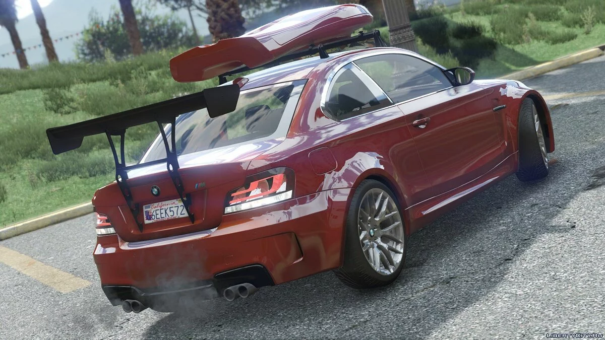 2011 宝马 1 系列 M 1.0 v1.1 / GTA 5