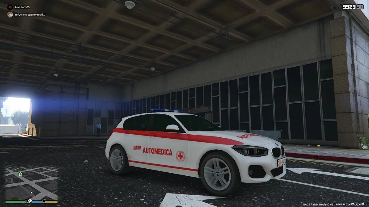 BMW Seri 1 - Ambulans / GTA 5