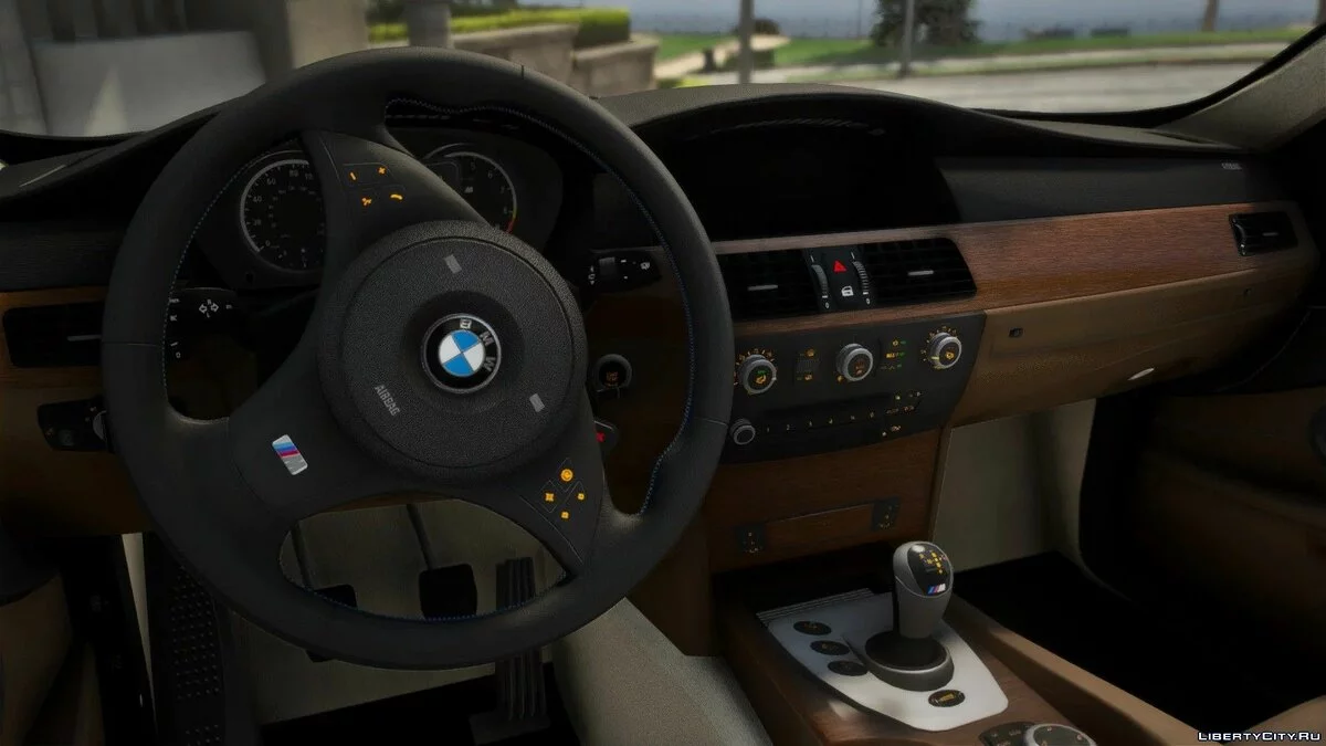 BMW M5 (E60) 2009 v1.1 / GTA 5