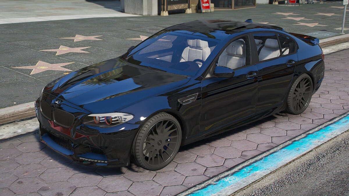 BMW F11 M5 from Studie