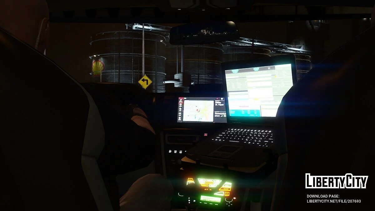 2023 BMW M8 便衣帮派单位 / GTA 5