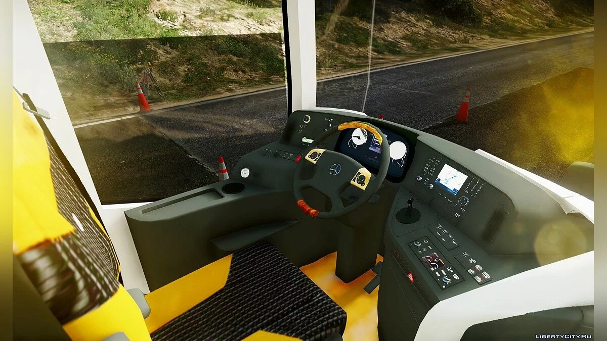 Mercedes-Benz Travego 2016 v1.0 / GTA 5