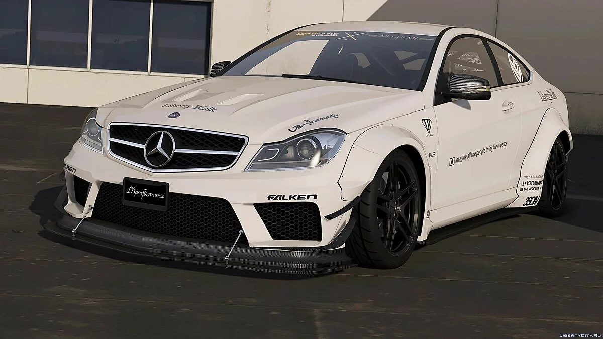 2012 Mercedes-Benz C63 AMG / GTA 5