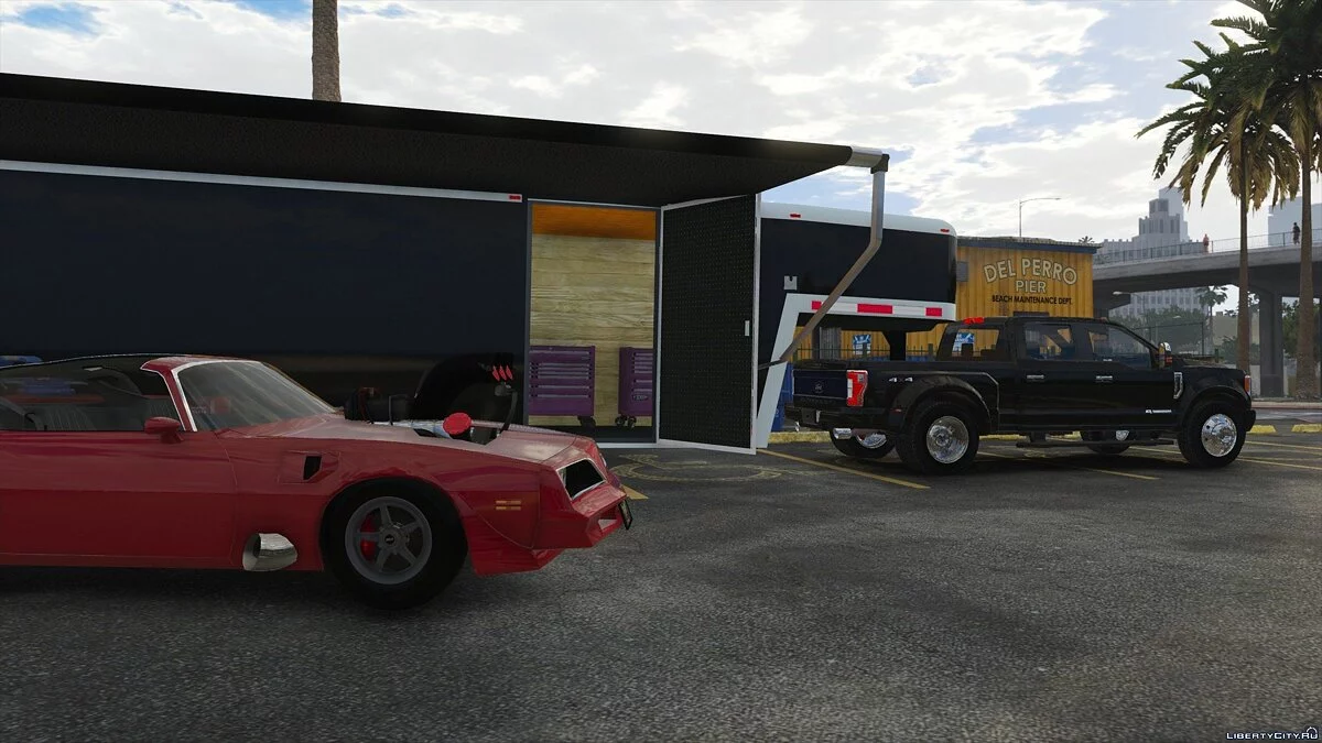 Enclosed Gooseneck Trailer / GTA 5