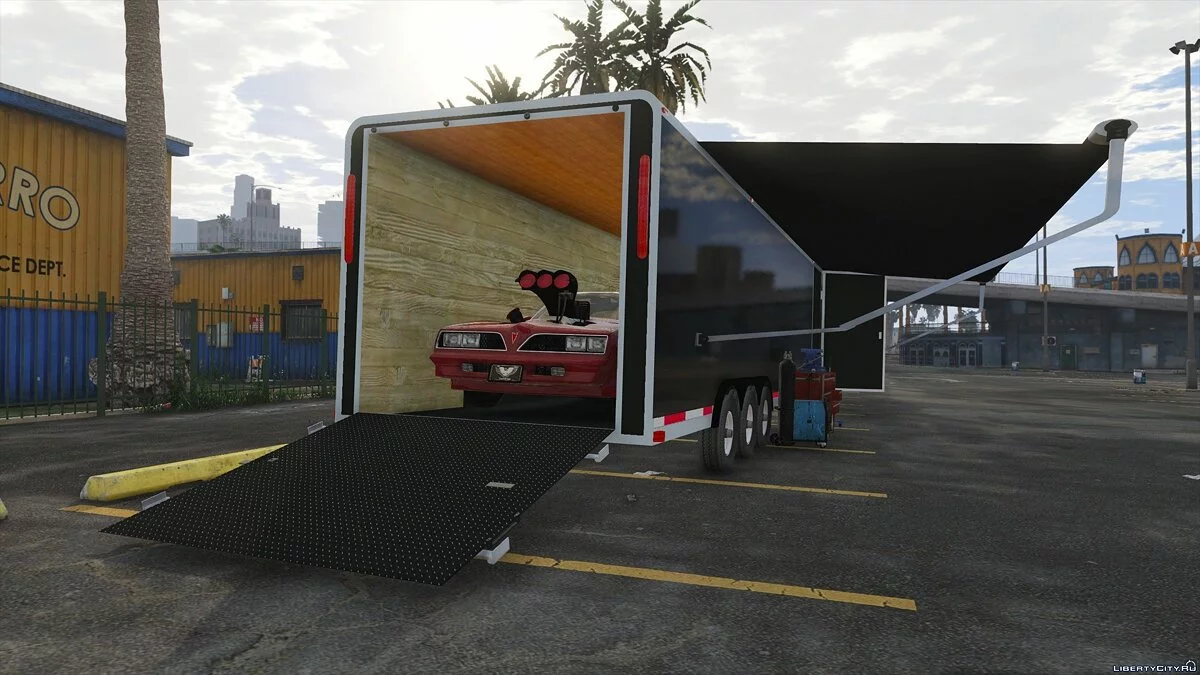Enclosed Gooseneck Trailer / GTA 5