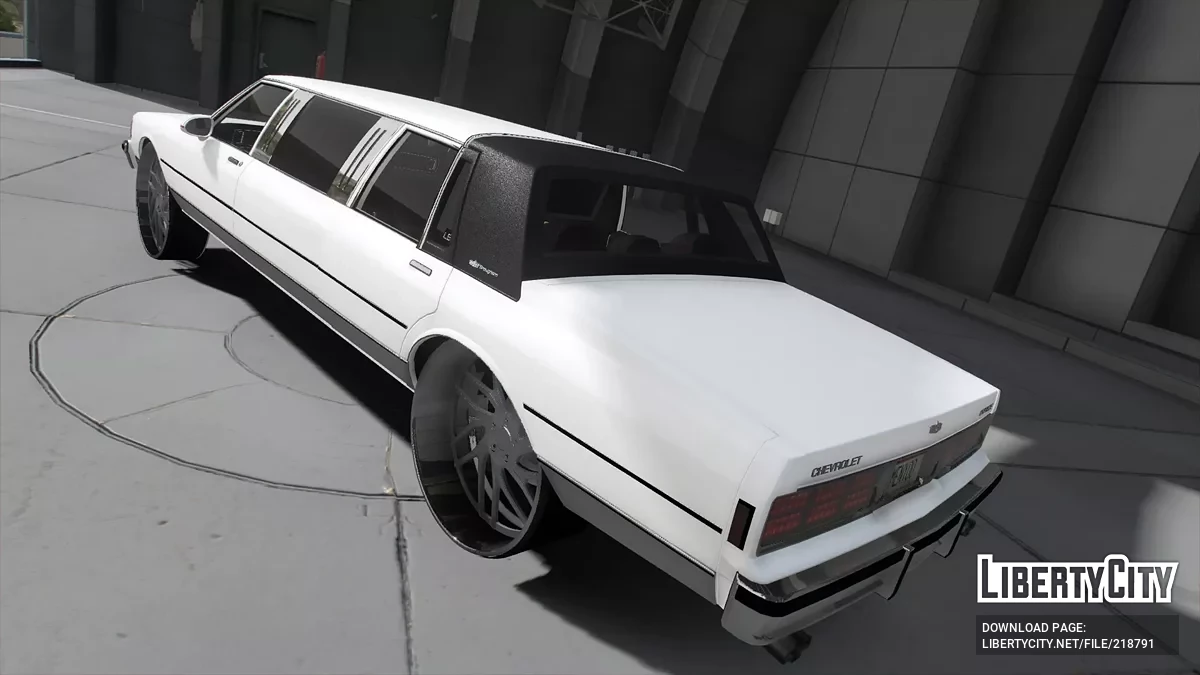Chevrolet Caprice Limousine sur jantes en alliage / GTA 5