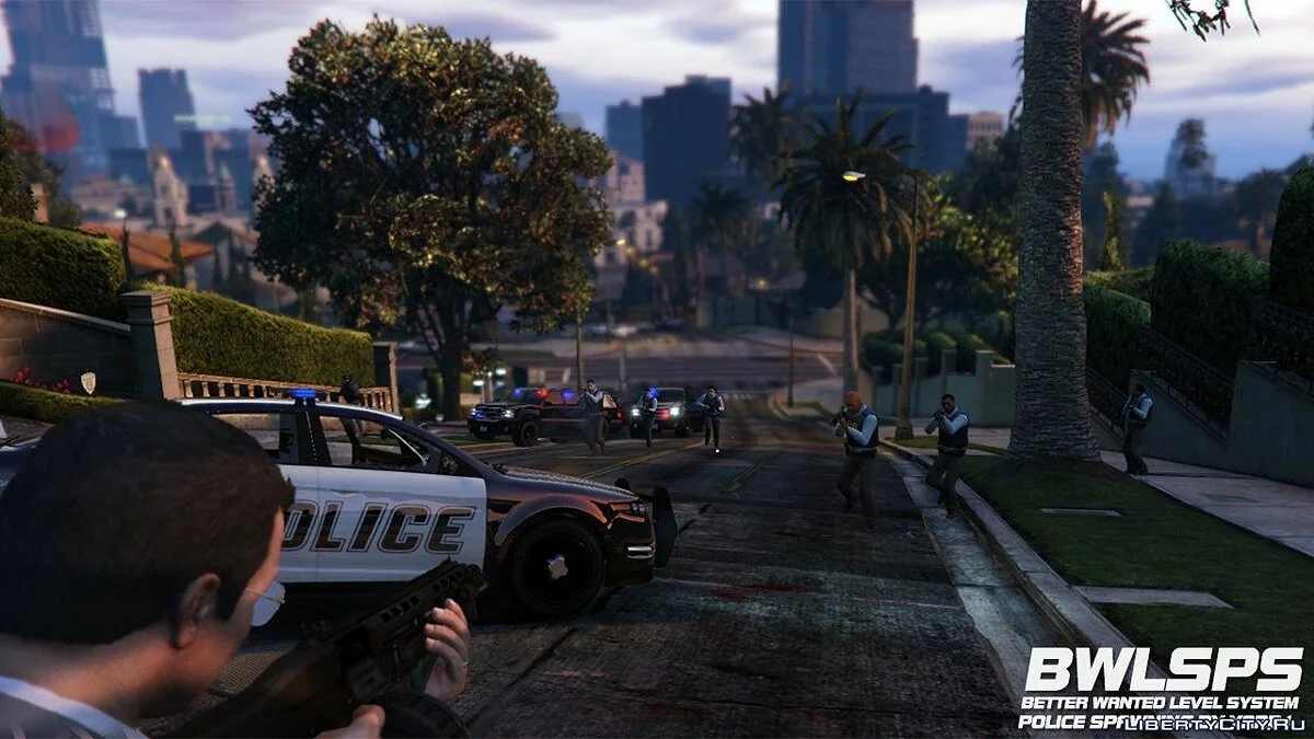 Enhanced Wanted Level System Police Spawning 2.2.2 / GTA 5