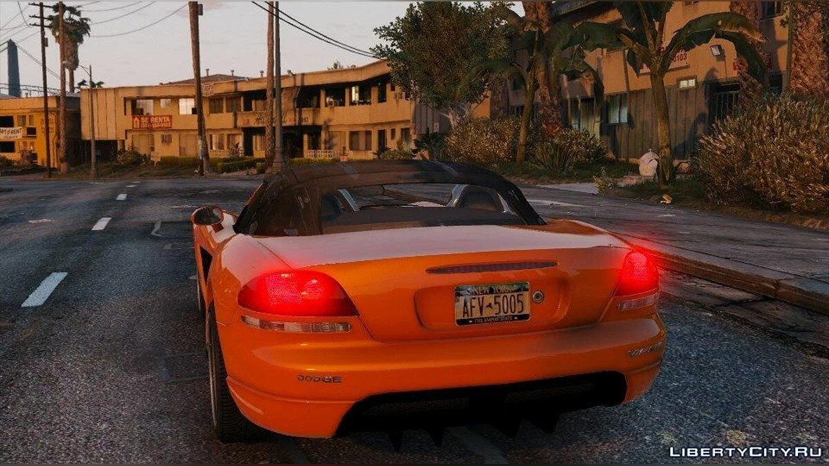 دودج فايبر SRT-10 كابريوليه / جي تي أي 5