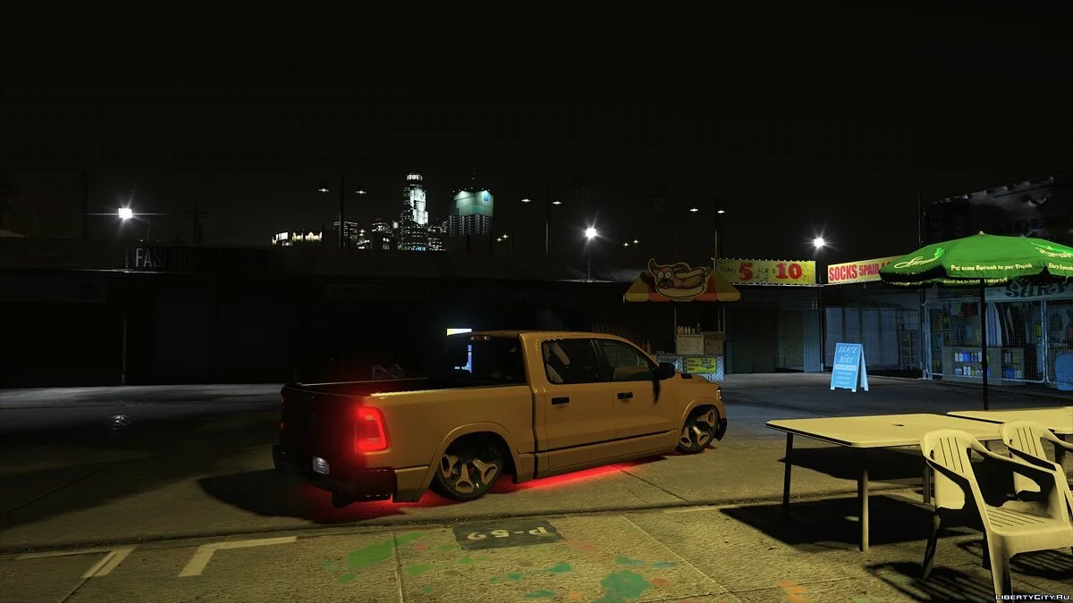 2019 دودج رام 1500 [إضافة] / جي تي أي 5