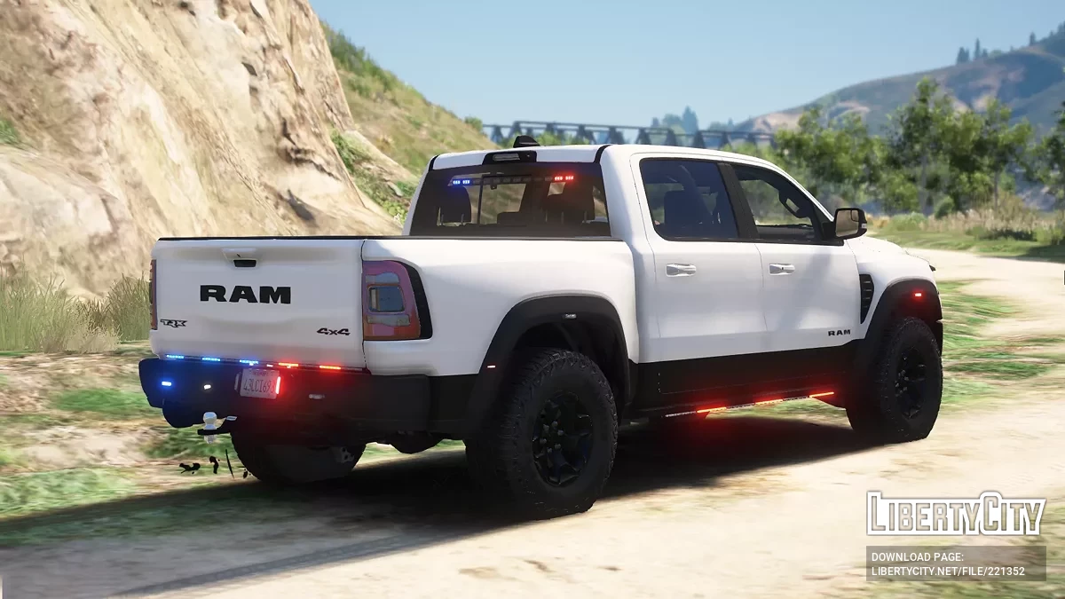 2023 Ram TRX Slicktop / جي تي أي 5