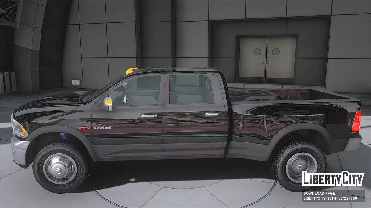 2010 Dodge Ram 1500 Laramie / GTA 5