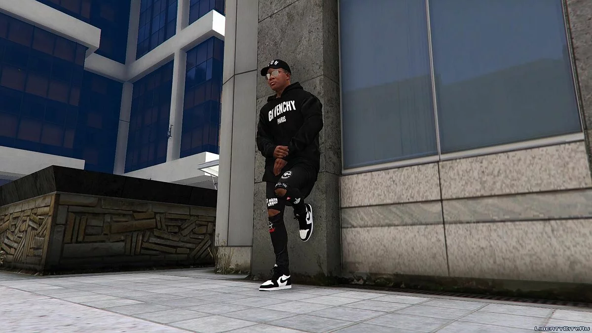 Sudadera Givenchy Paris 1.0 / GTA 5