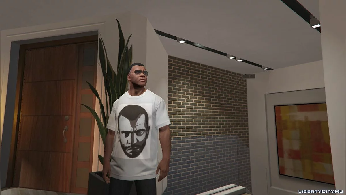 Niko Bellic T-Shirt / GTA 5