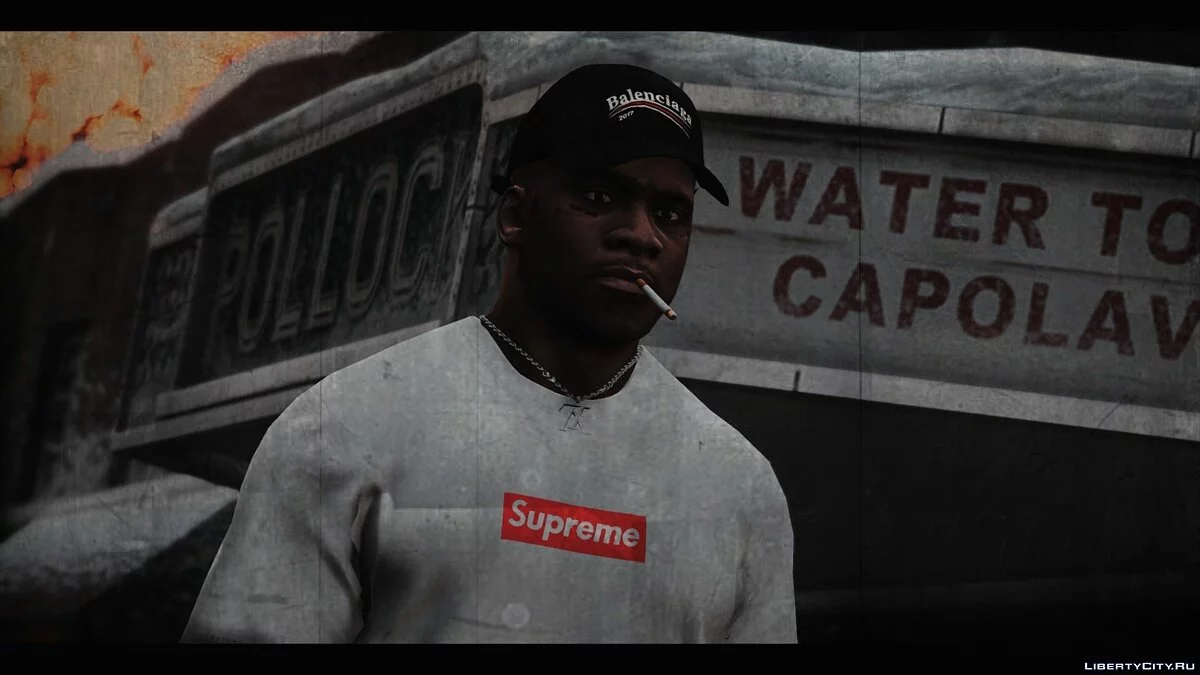 Koleksi Kaos dari Merek Supreme / GTA 5
