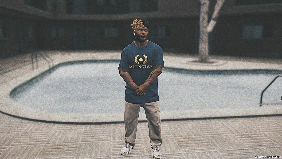 BALENCIAGA® NAVY BB CROWN LOGO T-SHIRT / GTA 5