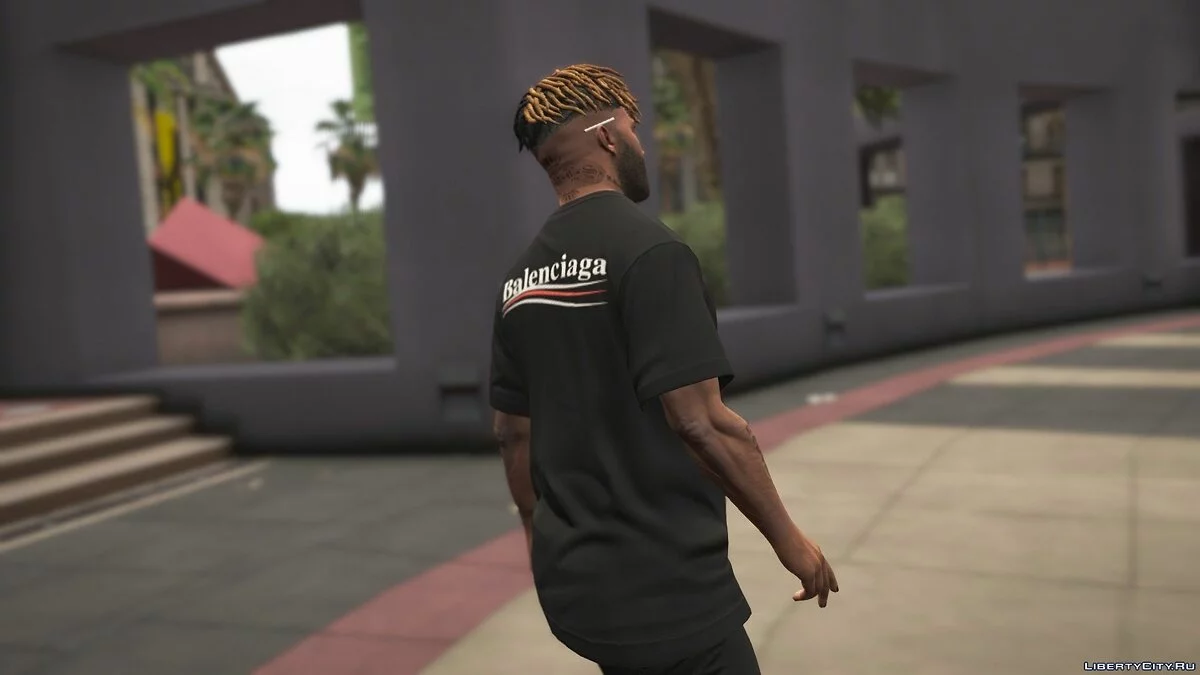 Balenciaga T-Shirt / GTA 5