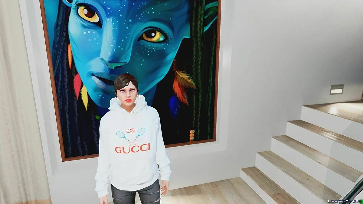 Sweatshirts Gucci pour Femmes / GTA 5